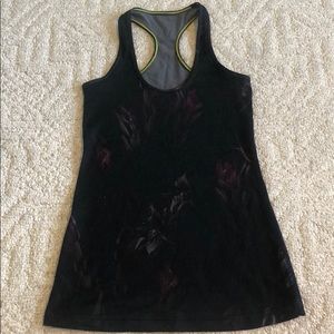 Hello chic shoppers!!!